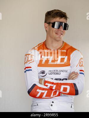 ARNHEM - Niek Kimmann in a care tent during the fourth round of the BMX World Cup. ANP ROBIN VAN LONKHUIJSEN netherlands out - belgium out Stock Photo