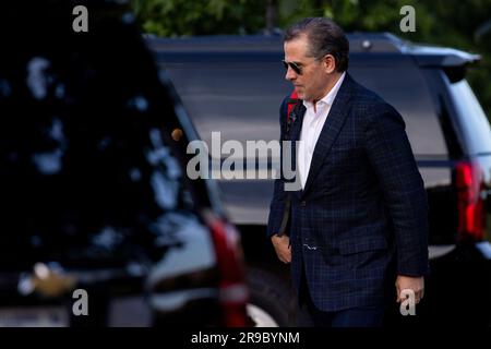 Washington, DC, USA. 25th June, 2023. Hunter Biden arrives at Fort Lesley J. McNair in Washington, DC, US, on Sunday, June 25, 2023. Credit: Julia Nikhinson/Pool via CNP/dpa/Alamy Live News Stock Photo