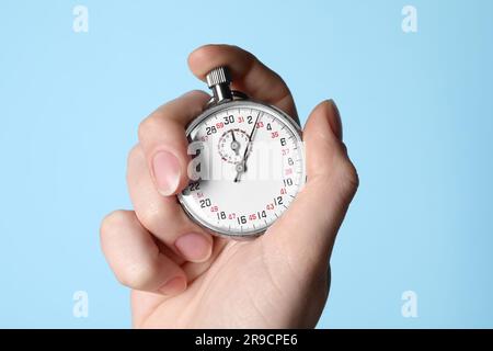 Clock Vector SVG Icon (232) - SVG Repo