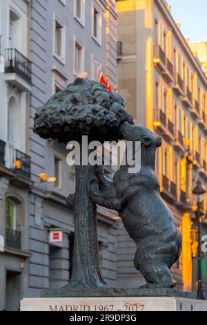 Madrid, Spain - FEB 17, 2022: The Statue of the Bear and the Strawberry Tree, El Oso y el Madrono is a sculpture from the second half of the 20th cent Stock Photo