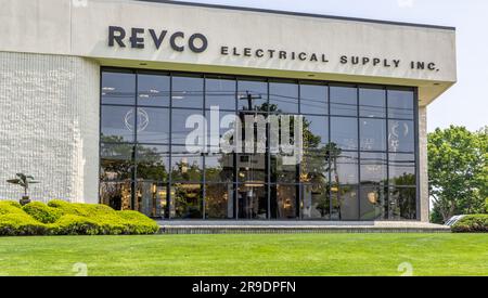 Revco electrical supply inc building in southampton, ny Stock Photo
