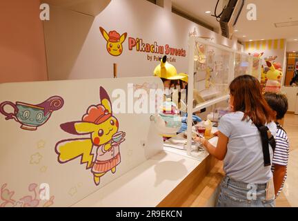 POKEMON CAFE IKEBUKURO, TOKYO Stock Photo