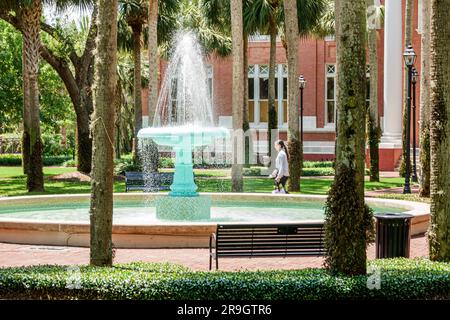 Deland Florida,Stetson University school campus,fountain student Stock Photo