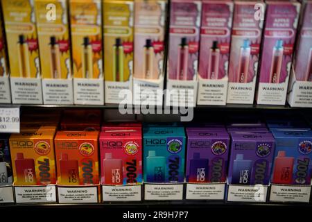 hqd electronic cigarette 3.png HQD Vapes