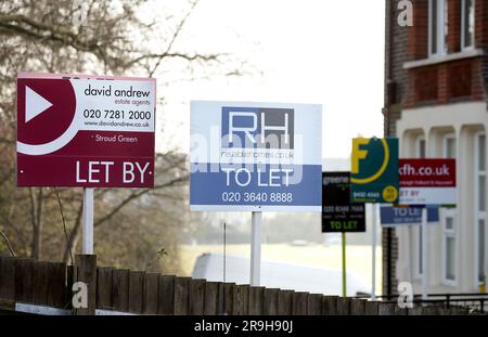 File photo dated 03/04/16 of estate agent signs placed outside homes. Only one in 20 (5%) newly listed private rental properties on Zoopla in the first quarter of 2023 was affordable typically for housing benefit or universal credit recipients, according to the Institute for Fiscal Studies. Stock Photo