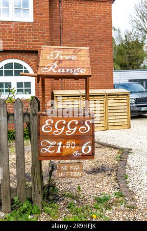 Fresh eggs honesty box in Godmersham, Kent Downs, England, UK Stock Photo