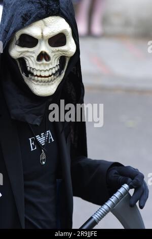 London, UK. 27th June, 2023. The Grim Reaper outside the inquiry building. The UK Covid-19 Inquiry is an independent public inquiry into the United Kingdom's response to, and the impact of, the COVID-19 pandemic, and to learn lessons for the future being held at Dorland House in west London. Credit: MARTIN DALTON/Alamy Live News Stock Photo