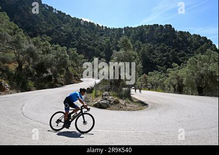Road cyclist on the Coll de Soller in the Tramuntana Mountains, Mallorca, Spain Stock Photo