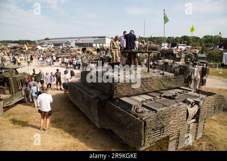 View of crowds and Challenger 2 TES 'Megatron', main battle tank at Tankfeast 23. Bovington tank museum UK. Stock Photo