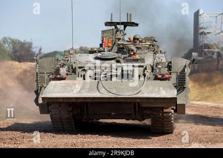 Challenger Armoured Repair and Recovery Vehicle CRARRV, British Army Tankfest 23, Bovington UK Stock Photo