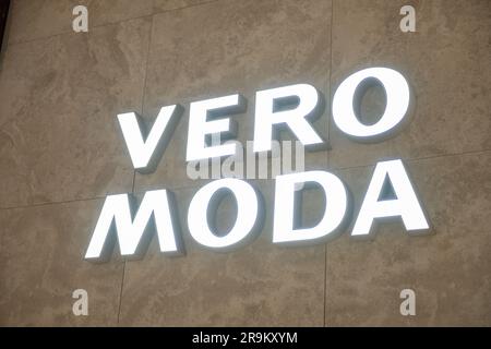 Logo of Vero Moda, a women's clothing brand owned by Denmark clothing  company Bestseller A/S, seen in Shenzhen Stock Photo - Alamy