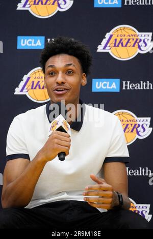 Los Angeles Lakers draft pick Maxwell Lewis speaks during the NBA  basketball team's news conference in El Segundo, Calif., Tuesday, June 27,  2023. (AP Photo/Damian Dovarganes Stock Photo - Alamy