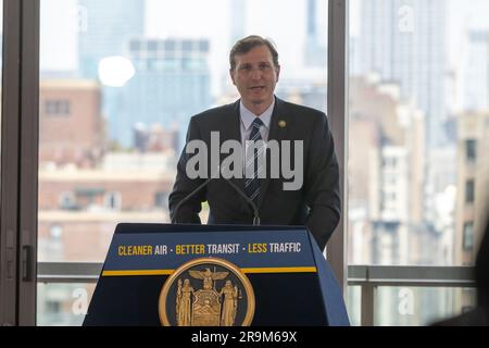 New York, United States. 27th June, 2023. NEW YORK, NEW YORK - JUNE 27: U.S. Representative Dan Goldman speaks during Governor Hochul's announcement on first-in-nation congestion pricing moving forward on June 27, 2023 in New York City. Credit: Ron Adar/Alamy Live News Stock Photo