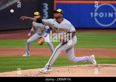 Joey Wiemer home run lifts Brewers past scuffling Mets