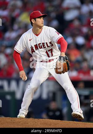 ANAHEIM, CA - JUNE 27: Los Angeles Angels pitcher Jacob Webb (71) pitching  during an MLB baseball game against the Chicago White Sox played on June  27, 2023 at Angel Stadium in