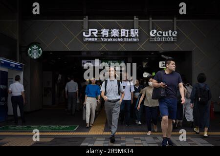 Tokyo, Japan. 27th June, 2023. Subway passengers exit Yurakucho station in central Tokyo. Credit: SOPA Images Limited/Alamy Live News Stock Photo