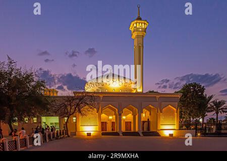 Picture of Al Farooq Mosque in Dubai during the sunset in the evening glow Stock Photo