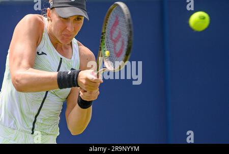 Beatriz Haddad Maia (BRA) playing on the second day of the Rothesay International, at Devonshire Park, Eastbourne, UK 27th June 2023. Stock Photo