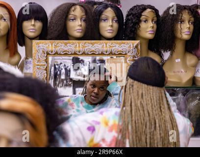 Cheap best sale wig store