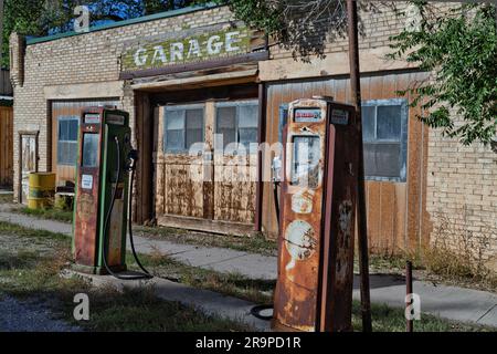 Vintage Gas Station by Steve Snyder