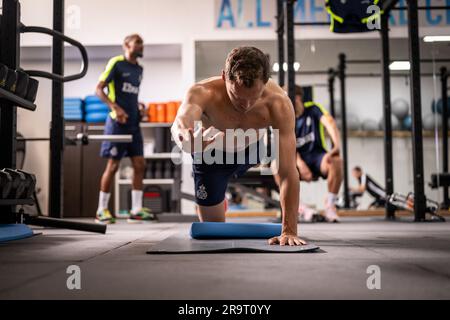 Lier, Belgium. 28th June, 2023. Union's Senne Lynen pictured during the physical tests of the players of Belgian first division team Royal Union Saint-Gilloise, at the Union training facilities in Lier, Wednesday 28 June 2023. BELGA PHOTO LUC CLAESSEN Credit: Belga News Agency/Alamy Live News Stock Photo