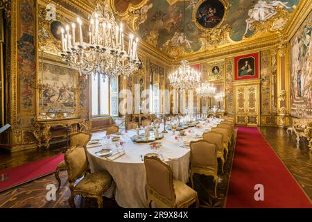 A festively set table in the small dining room, Sala da Pranzo, Palazzo Reale di Torino, Residence Palace of the Kings of Savoy, Turin, Piedmont Stock Photo