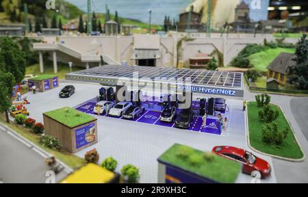 Hamburg, Germany. 29th June, 2023. Nico Rosberg (m), former Formula 1 ...
