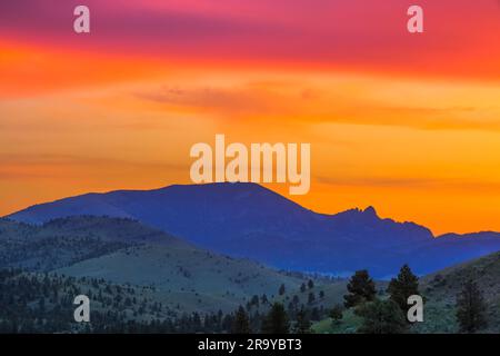 sunrise over sleeping giant mountain near helena, montana Stock Photo