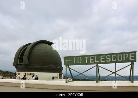 Zeiss 12 inch refracting sales telescope