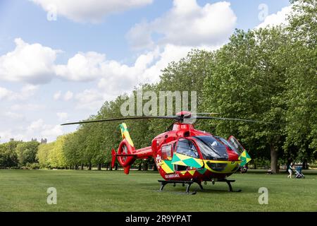 Windsor, UK. 21st June, 2023. A Thames Valley Air Ambulance is pictured alongside the Long Walk in front of Windsor Castle as its crew attends to a nearby road traffic accident. Thames Valley Air Ambulance's new Airbus135 helicopter G-TVLY, which came into service in October 2022, has a top speed of 135mph and is able to reach any part of Berkshire, Buckinghamshire or Oxfordshire within 15 minutes. Credit: Mark Kerrison/Alamy Live News Stock Photo