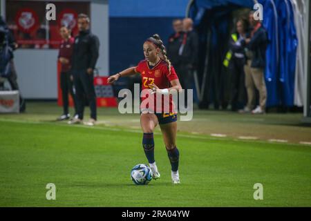 Aviles, Spain, June 30th, 2023: The player of Spain, Athenea del Castillo (22) drives the ball in front of various opponents during the friendly match between Spain and Panama on June 30, 2023, at the Roman Suarez Puerta Stadium, in Aviles , Spain. Alberto Brevers / Alamy Live News Stock Photo