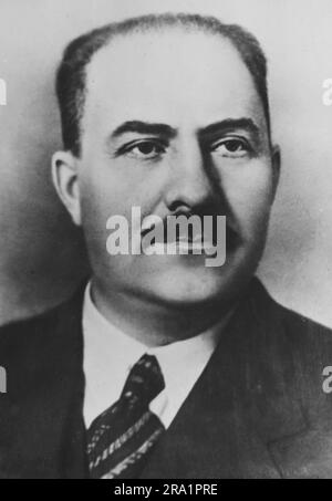 OriginalBildunterschrift Aus der KPFührung ausgeschlossenes letzter