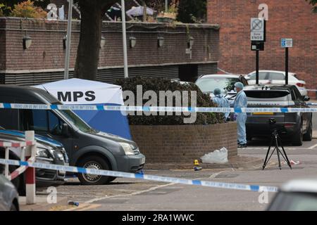 30/06/2023. London, UK.  The scene at Elthorne Road, Islington, north London where A boy, believed to be aged 15 and a man aged 23 were fatality stabbed yesterday evening (Thurs). A double murder investigation has been launched. Photo credit: Ben Cawthra/Sipa USA Stock Photo