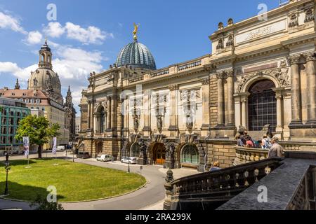 Church of Our Lady, Lemon Press and Art Gallery in the Lipsius Building in Dresden, Germany Stock Photo
