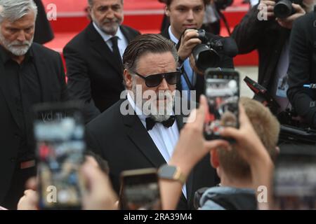 Karlovy Vary, Czech Republic. 30th June, 2023. Actor Russell Crowe arrives at the opening of the 57th Karlovy Vary International Film Festival (KVIFF), on June 30, 2023, in Karlovy Vary, Czech Republic. Credit: Slavomir Kubes/CTK Photo/Alamy Live News Stock Photo