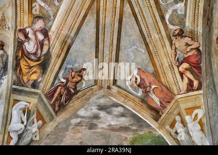 Profeti e Sibille  - affresco - Gerolamo Romanino - 1534 - Pisogne (Bs), Pieve di santa Maria della Neve Stock Photo