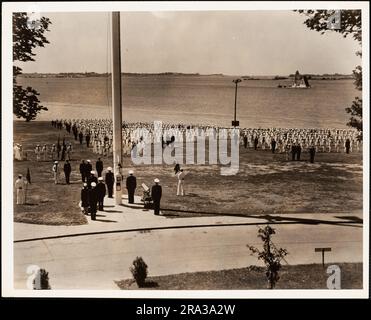 Commanding Officer's Saturday Inspection on Dewey Field, Coasters Harbor Island, Newport, Rhode Island. Administrative History of the First Naval District in World War II Stock Photo