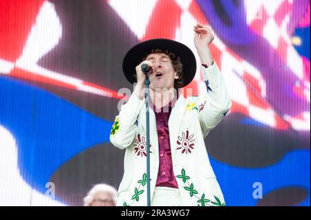 Lysekil, Sweden. 30th Jun 2023. Håkan Hellström during a concert at Pinneviken, Lysekil on June 30, 2023.  Credit: Oskar Olteus / Alamy Live News Stock Photo