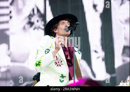 Lysekil, Sweden. 30th Jun 2023. Håkan Hellström during a concert at Pinneviken, Lysekil on June 30, 2023.  Credit: Oskar Olteus / Alamy Live News Stock Photo