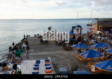 Salvador, Bahia, Brazil - January 14, 2022: People are in the outdoor entertainment area of the Museum of Modern Art in Salvador, Bahia. Stock Photo