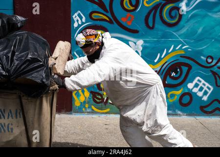 Seattle, USA. 22 Jun, 2023. Abandoned building clean up on 2nd and Pike street. Stock Photo