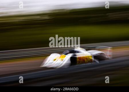 04 HART David (nld), Lola T92/10, 1992, action during the Le Mans Classic 2023 from July 1 to 3, 2023 on the Circuit des 24 Heures du Mans, in Le Mans, France - Photo Antonin Vincent/DPPI Credit: DPPI Media/Alamy Live News Stock Photo