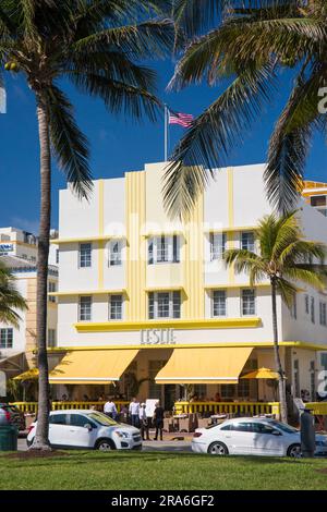 Miami Beach, Florida, USA. View from Lummus Park to the Leslie Hotel, Ocean Drive, Miami Beach Architectural District, South Beach. Stock Photo