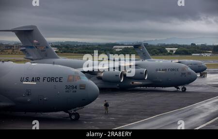 USAF C17 Globemaster IIIs at Prestwick International near Glasgow, operated by Air National Guard units 145th Air Wing and 172nd Air Wing. Stock Photo