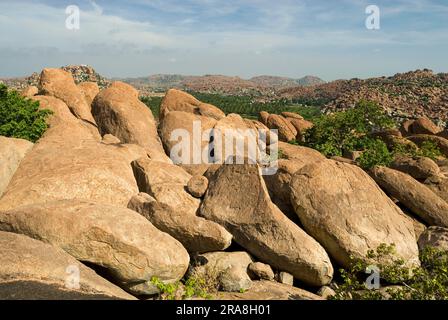 A stunning rock formation in Hampi, Karnataka, South India, India, Asia ...