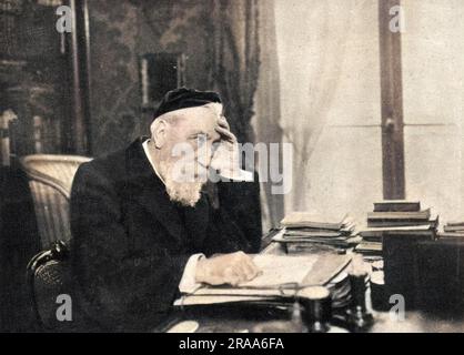 ANATOLE FRANCE (1844 - 1924), French writer.     Date: 1903 Stock Photo