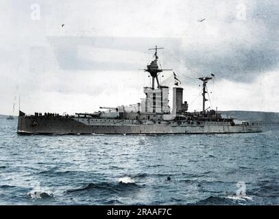 コミック・アニメ Warspite Queen Elizabeth class Battles HMS Warspite, a Queen Elizabeth-class battleship, launched 1913