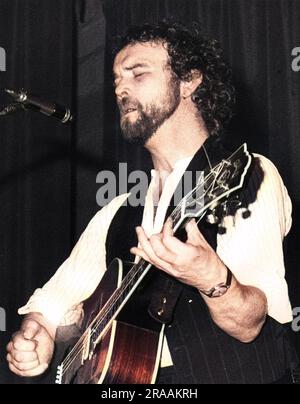 John Martyn (1948-2009), singer, songwriter and guitarist, in concert at the St Ives September Festival, Cornwall.     Date: 1980 Stock Photo