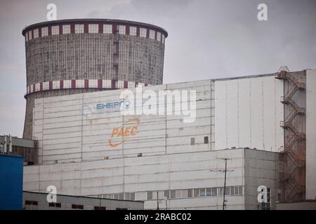 Varash, Ukraine. 01st July, 2023. Ukrainian Rivne civilian nuclear power plant, July 1, 2023 in Varash, Rivne Oblast, Ukraine. Volodymyr Zelenskyy visited the plant and warned that Russia is planning on causing a nuclear accident at the Zaporizhzhia Nuclear Power Plant which has been under Russian control since the start of the invasion. Credit: Pool Photo/Ukrainian Presidential Press Office/Alamy Live News Stock Photo