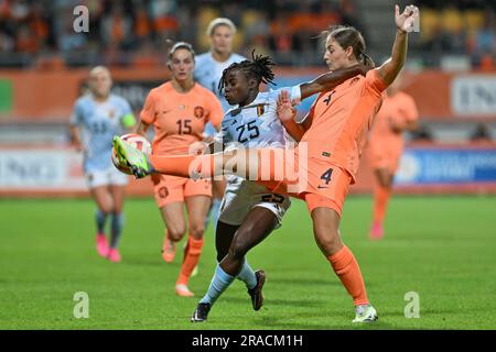 Kerkrade, Netherlands. 02nd July, 2023. Belgium's Welma Fon and Netherlands' Aniek Nouwen fight for the ball during a friendly soccer match between Netherlands and Belgium's national women's team the Red Flames on Sunday 02 July 2023 in Kerkrade. BELGA PHOTO DAVID CATRY Credit: Belga News Agency/Alamy Live News Stock Photo